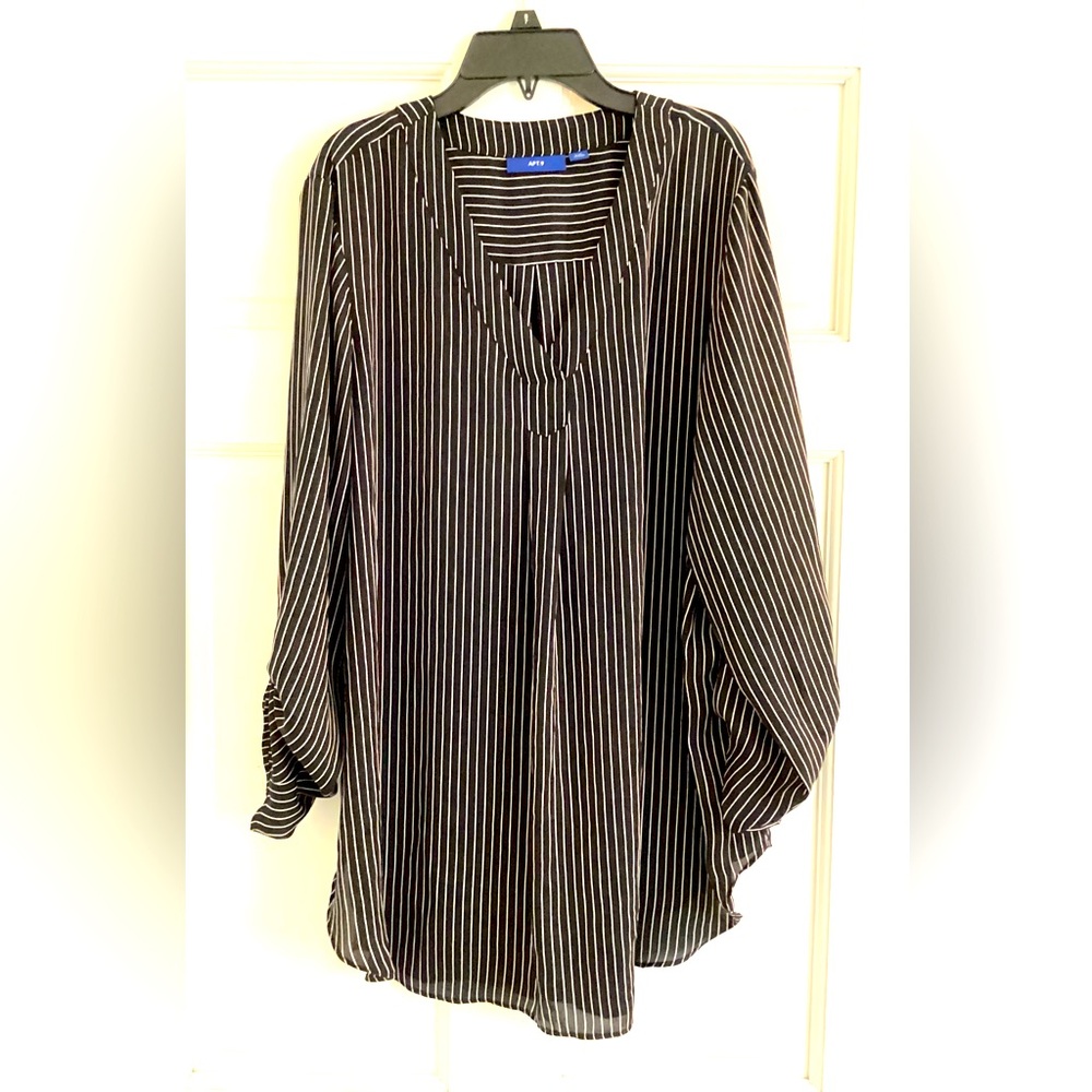 Classic black pinstripe tunic blouse with V-neck